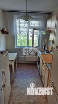 2-к квартира, вторичка, 43м2, 3/5 этаж