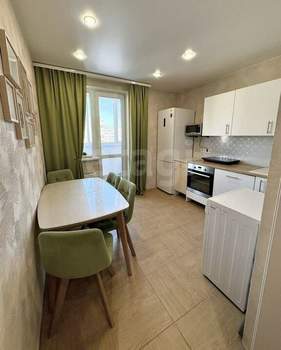 2-к квартира, вторичка, 61м2, 6/17 этаж