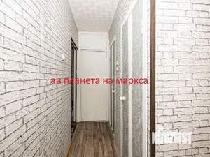 2-к квартира, вторичка, 42м2, 1/9 этаж