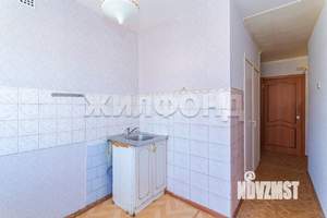 4-к квартира, вторичка, 61м2, 3/5 этаж