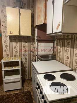 2-к квартира, вторичка, 44м2, 9/9 этаж