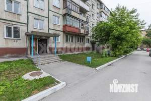 2-к квартира, вторичка, 45м2, 3/5 этаж