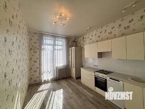 1-к квартира, вторичка, 42м2, 4/4 этаж