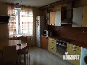 Студия квартира, вторичка, 124м2, 4/7 этаж