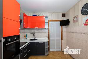 4-к квартира, вторичка, 78м2, 2/9 этаж