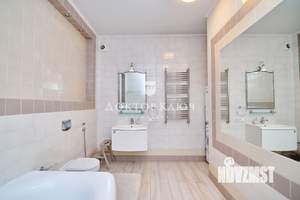 3-к квартира, вторичка, 116м2, 8/8 этаж