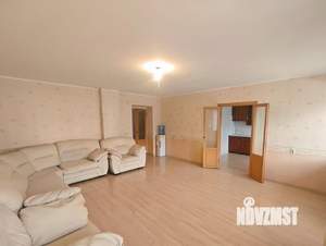 3-к квартира, вторичка, 82м2, 2/5 этаж