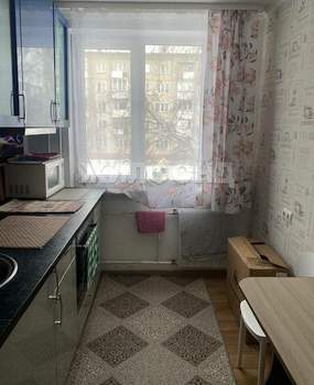 2-к квартира, вторичка, 44м2, 2/5 этаж
