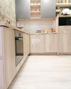 3-к квартира, вторичка, 80м2, 8/17 этаж