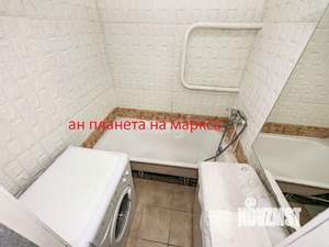2-к квартира, вторичка, 42м2, 1/9 этаж