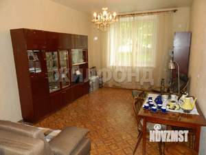 2-к квартира, вторичка, 57м2, 1/5 этаж