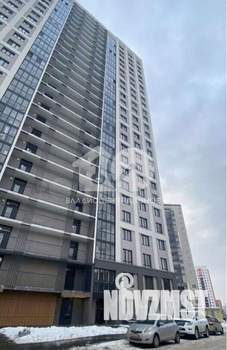 3-к квартира, вторичка, 76м2, 1/25 этаж