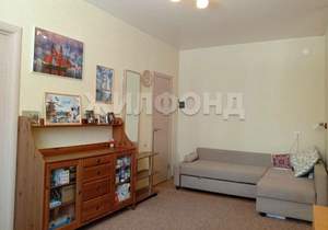 2-к квартира, вторичка, 41м2, 1/4 этаж