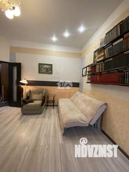 2-к квартира, вторичка, 61м2, 1/4 этаж