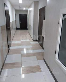 3-к квартира, вторичка, 71м2, 1/18 этаж