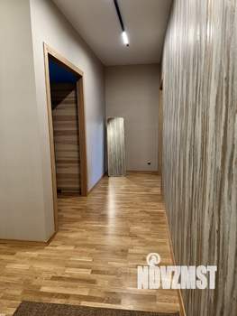 3-к квартира, вторичка, 104м2, 2/8 этаж