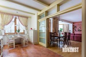 4-к квартира, вторичка, 189м2, 4/10 этаж