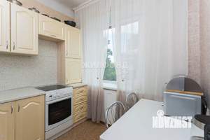 2-к квартира, вторичка, 42м2, 5/5 этаж