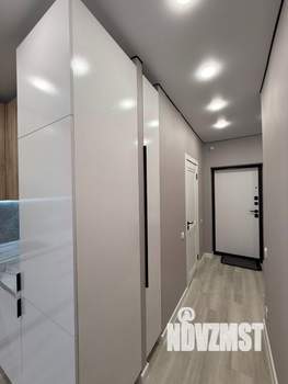 2-к квартира, вторичка, 42м2, 10/19 этаж