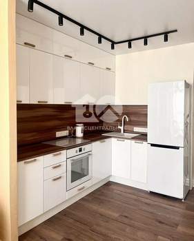 2-к квартира, вторичка, 49м2, 7/18 этаж