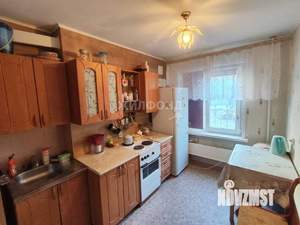 2-к квартира, вторичка, 43м2, 1/9 этаж