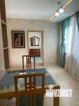 2-к квартира, вторичка, 64м2, 8/17 этаж