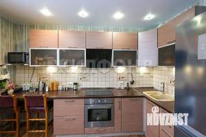 2-к квартира, вторичка, 62м2, 1/17 этаж