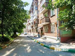2-к квартира, вторичка, 43м2, 1/5 этаж