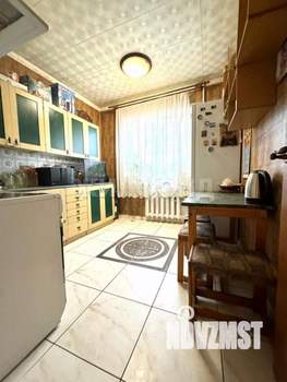 3-к квартира, вторичка, 63м2, 6/9 этаж