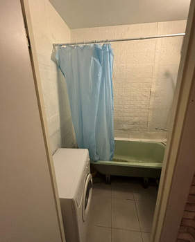 1-к квартира, вторичка, 35м2, 1/10 этаж