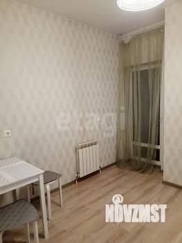 1-к квартира, вторичка, 42м2, 4/18 этаж