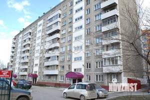 2-к квартира, вторичка, 42м2, 9/9 этаж