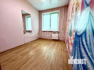 3-к квартира, вторичка, 42м2, 1/10 этаж