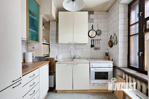 3-к квартира, вторичка, 63м2, 2/4 этаж