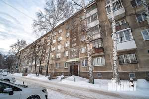 4-к квартира, вторичка, 56м2, 1/5 этаж