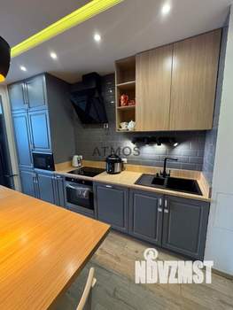 3-к квартира, вторичка, 68м2, 1/10 этаж