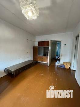 3-к квартира, вторичка, 63м2, 2/5 этаж