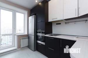 2-к квартира, вторичка, 58м2, 10/10 этаж