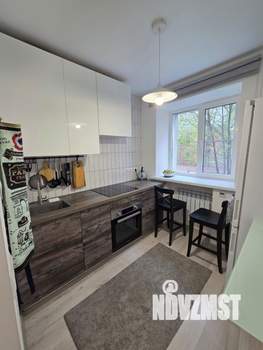 2-к квартира, вторичка, 44м2, 1/4 этаж