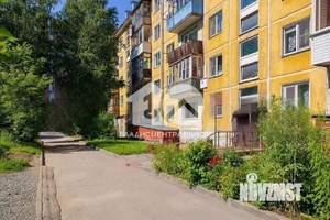 2-к квартира, вторичка, 45м2, 3/5 этаж