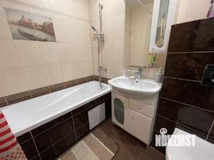 2-к квартира, вторичка, 42м2, 4/17 этаж