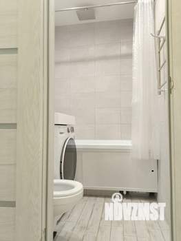 2-к квартира, вторичка, 44м2, 1/4 этаж