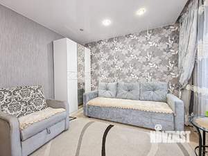 2-к квартира, вторичка, 54м2, 1/10 этаж