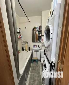 Студия квартира, вторичка, 37м2, 1/10 этаж