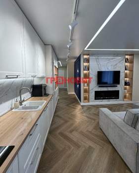 3-к квартира, вторичка, 80м2, 6/17 этаж