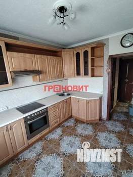 4-к квартира, вторичка, 76м2, 8/10 этаж