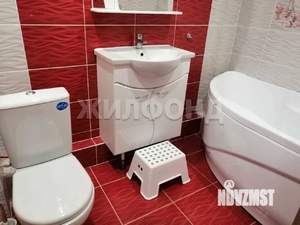 3-к квартира, вторичка, 64м2, 1/4 этаж