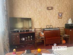 2-к квартира, вторичка, 56м2, 1/3 этаж