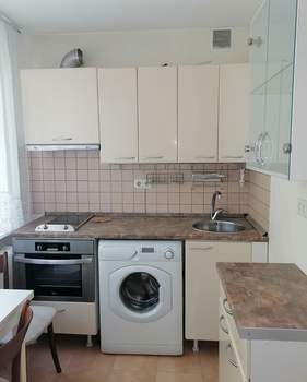 3-к квартира, вторичка, 58м2, 3/5 этаж