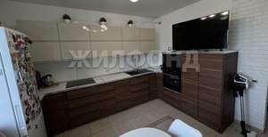 3-к квартира, вторичка, 77м2, 3/17 этаж
